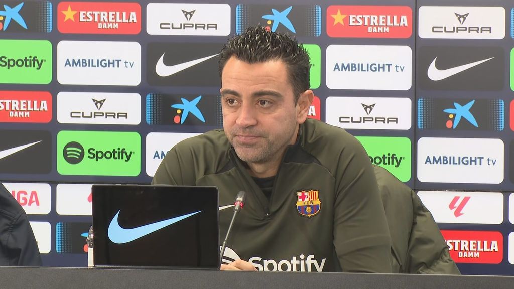 Xavi analiza las lesiones de Cancelo o Vítor Roque