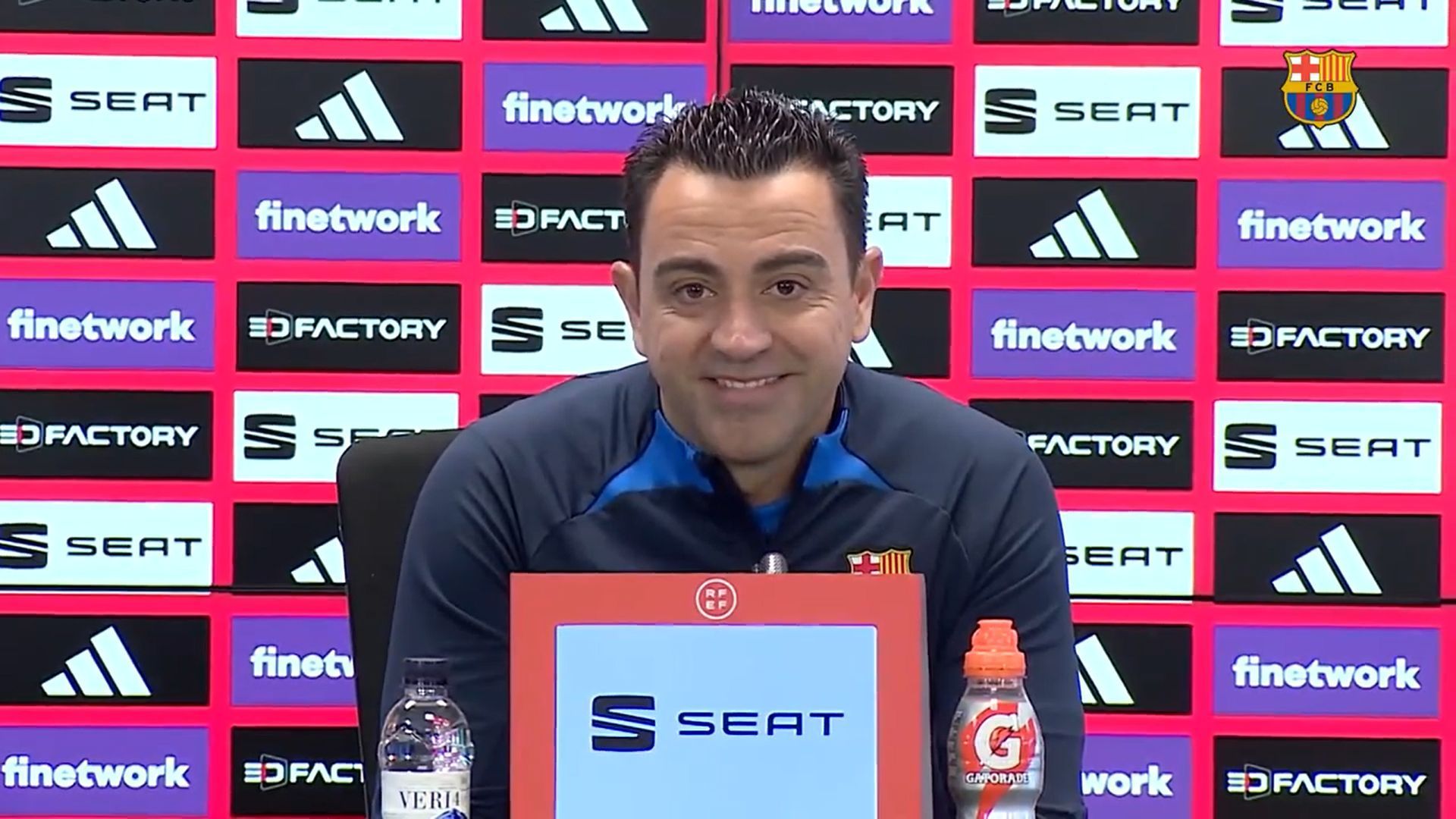 xavipreviasemifinalcopa2.jpg xavipreviasemifinalcopa2.jpg