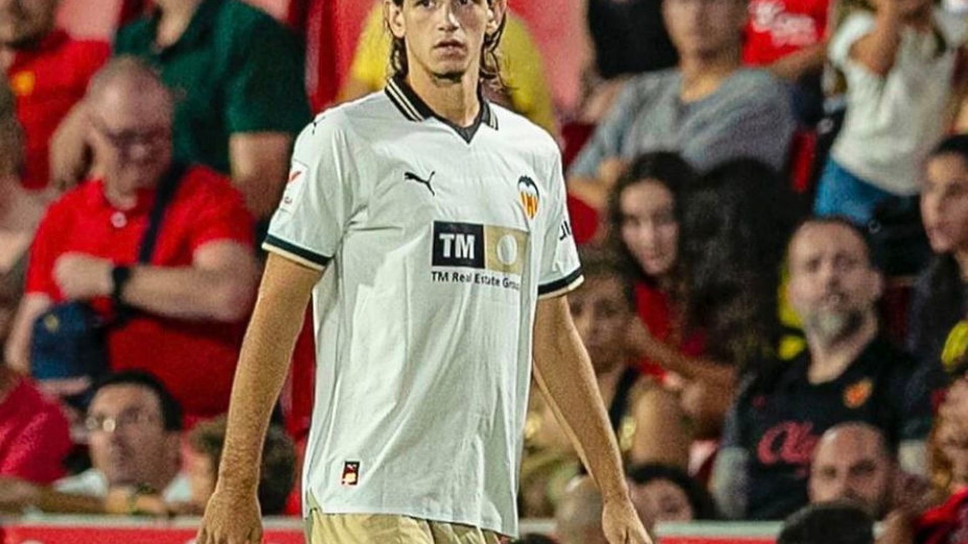 yarek_gasiorowski_006.png yarek_gasiorowski_006.png