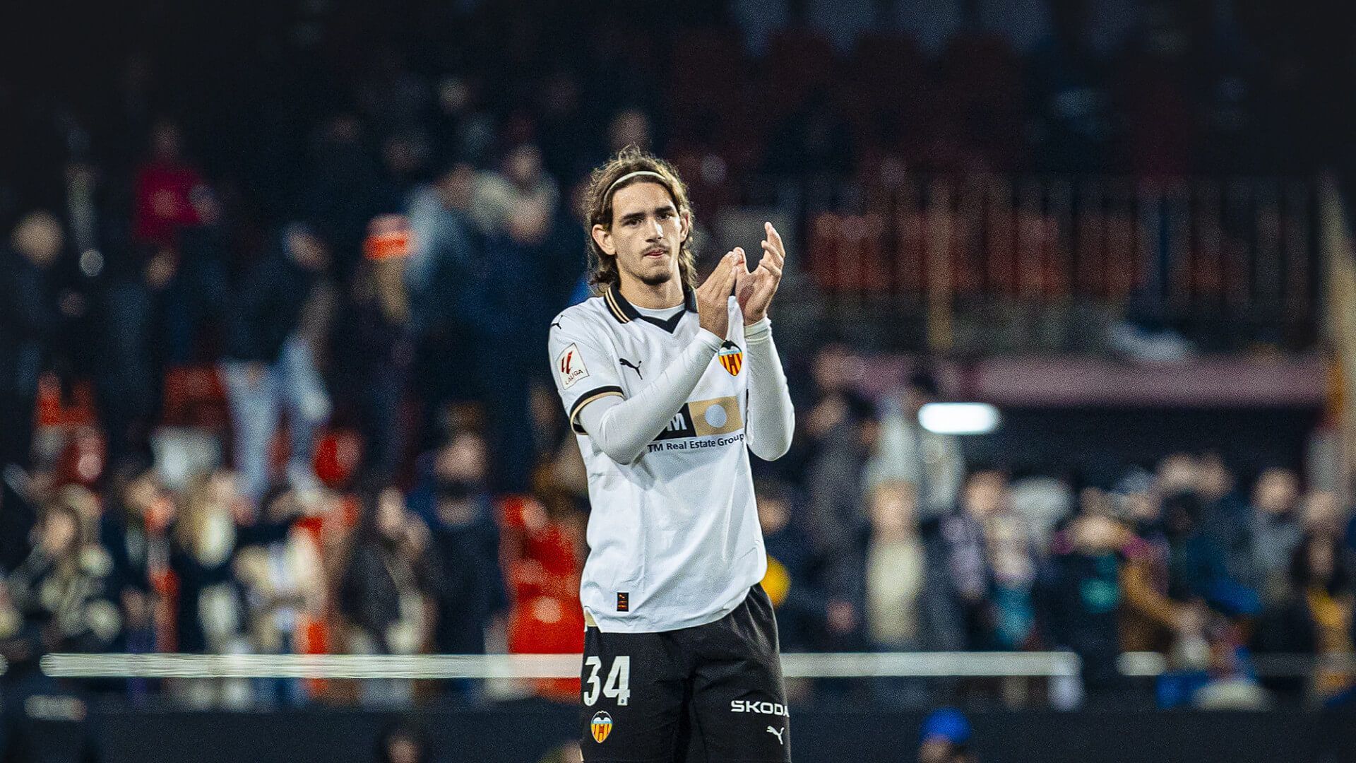 yarek_gasiorowski_en_un_partido_en_mestalla_foto_valencia_cf.jpg