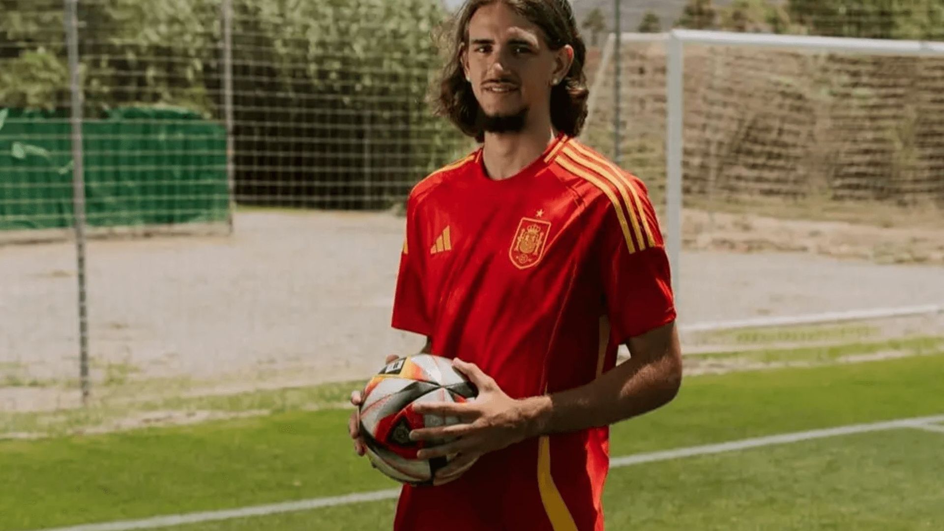 yarek_gasiorowski_ya_es_uno_de_los_puntales_de_la_sub_21_foto_adidas_001.png yarek_gasiorowski_ya_es_uno_de_los_puntales_de_la_sub_21_foto_adidas_001.png