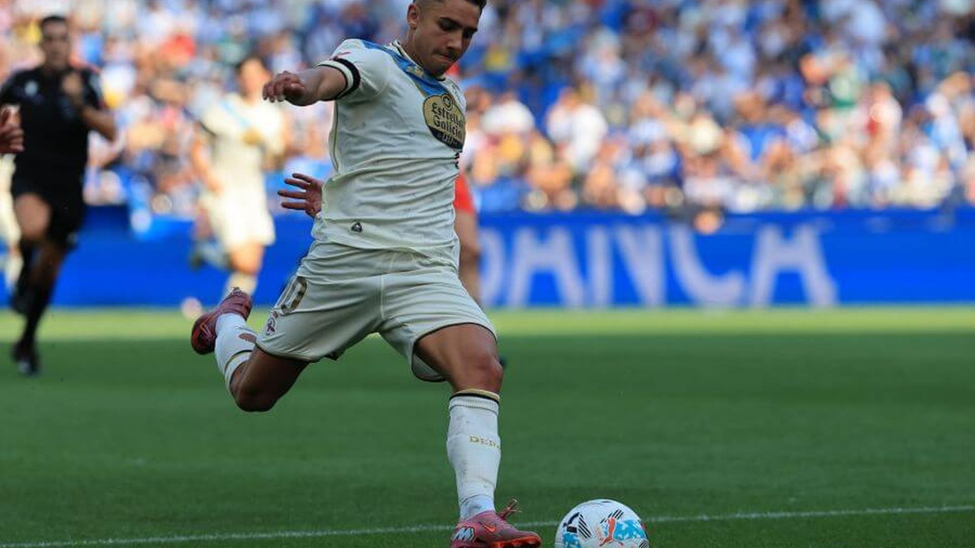 yeremay_durante_el_depor_burgos_foto_laliga_001.jpeg yeremay_durante_el_depor_burgos_foto_laliga_001.jpeg