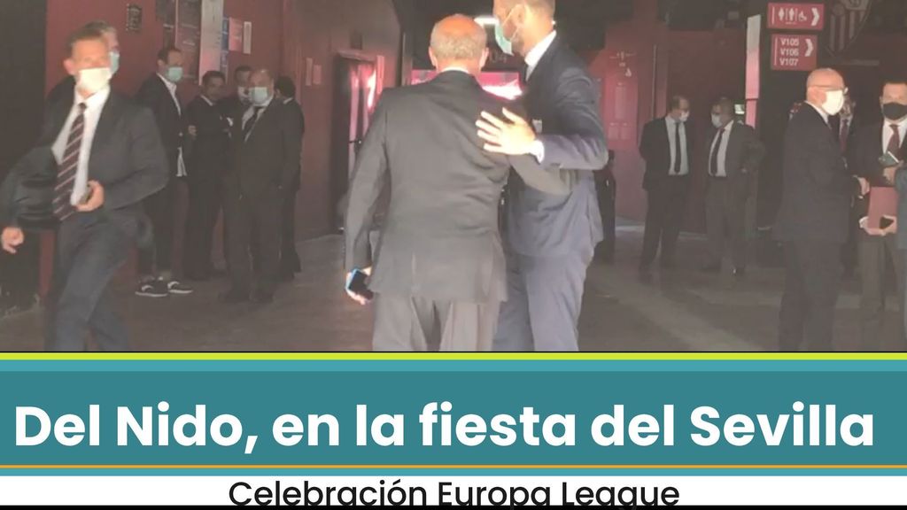Del Nido, en la fiesta del Sevilla por la sexta Europa League