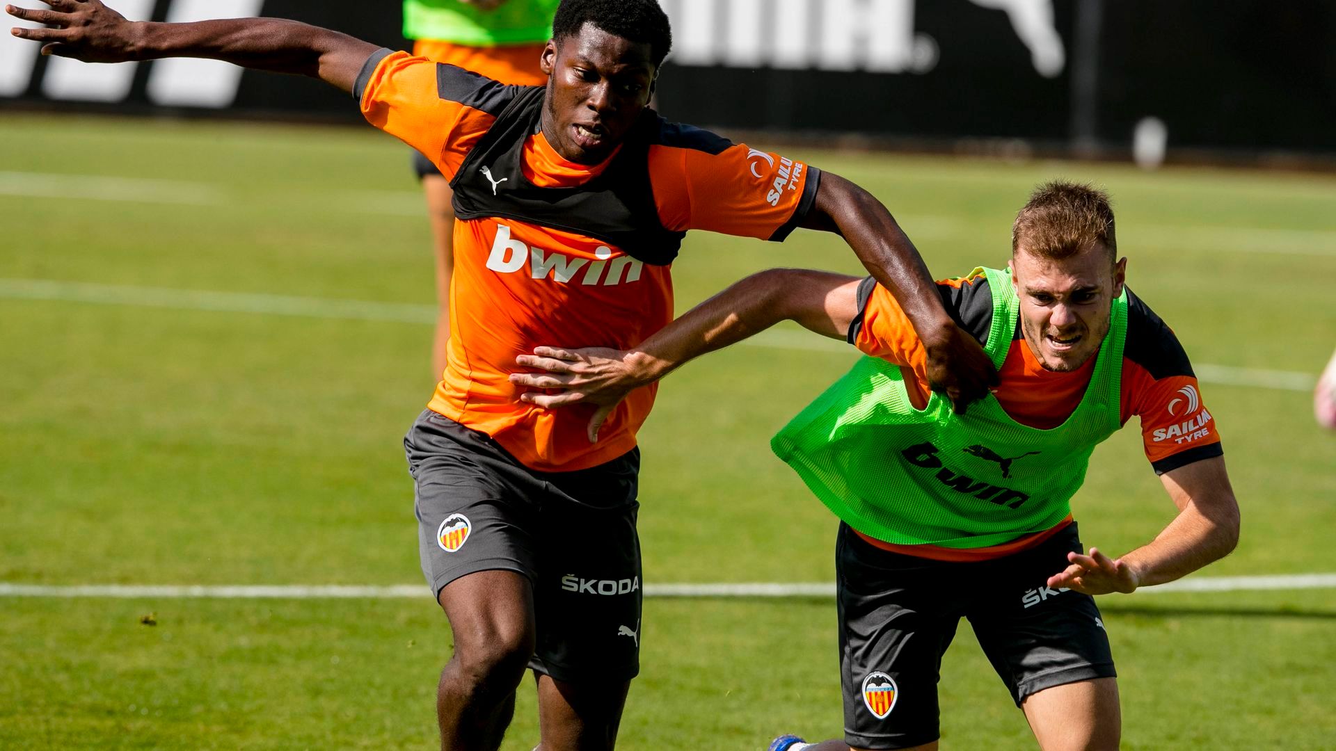 yunus_musah_foto_valencia_cf.jpg