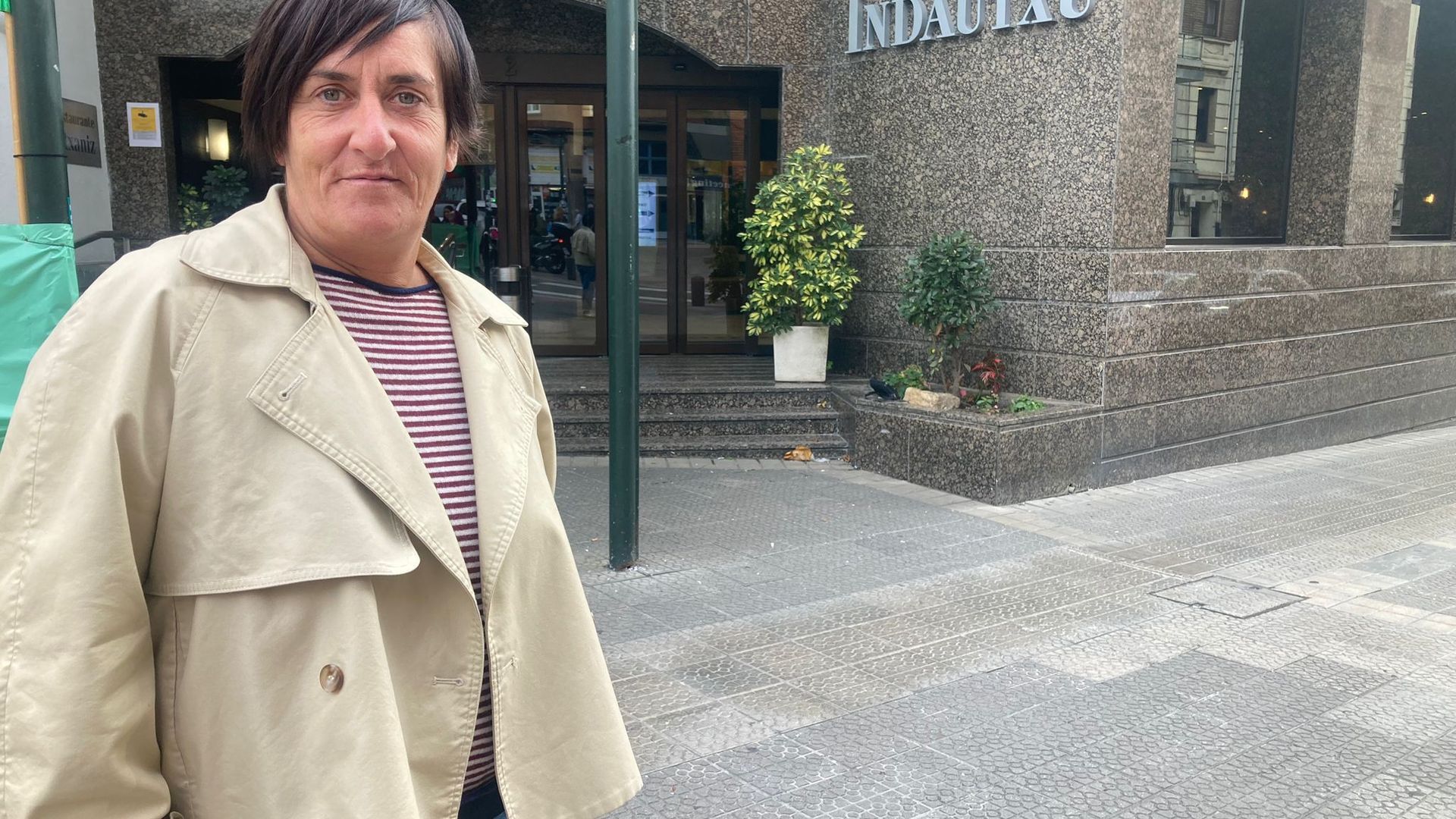 Alazne lleva 31 años trabajando en el Hotel Indautxu