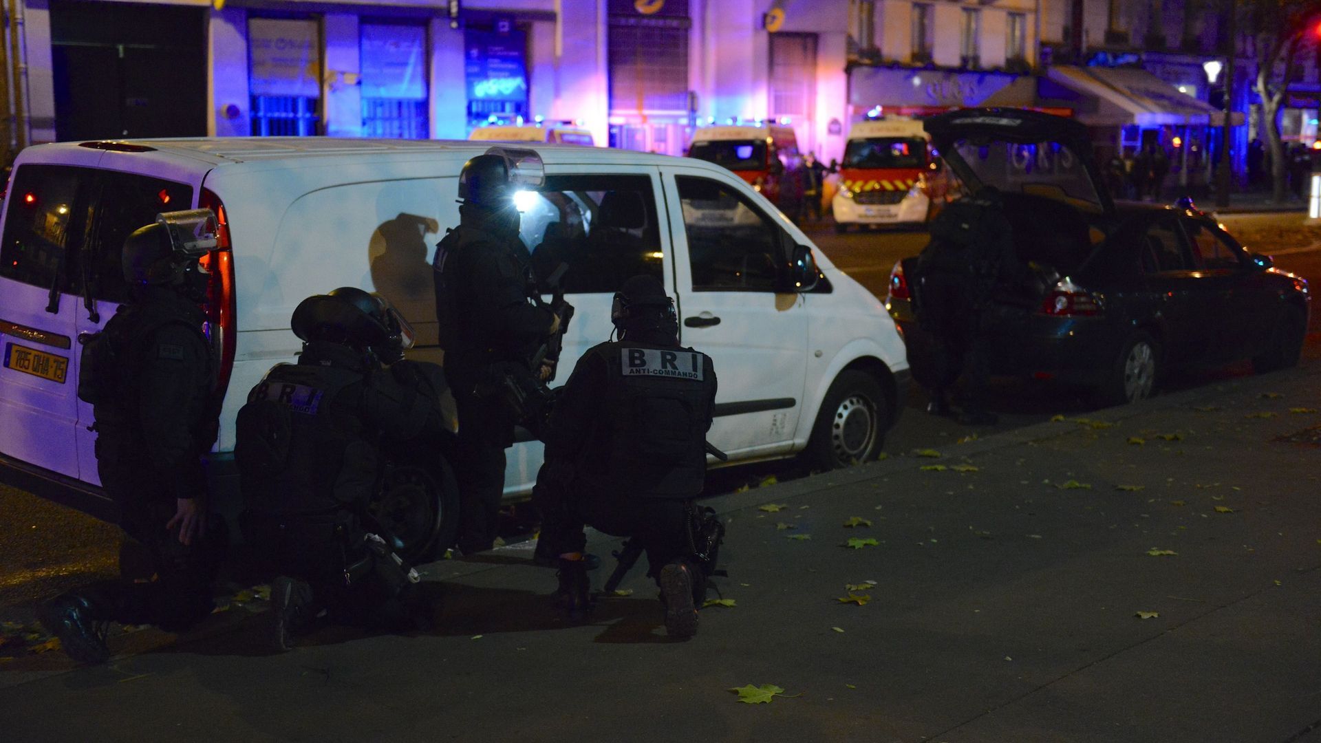 Imagen de las autoridades en los atentados de París