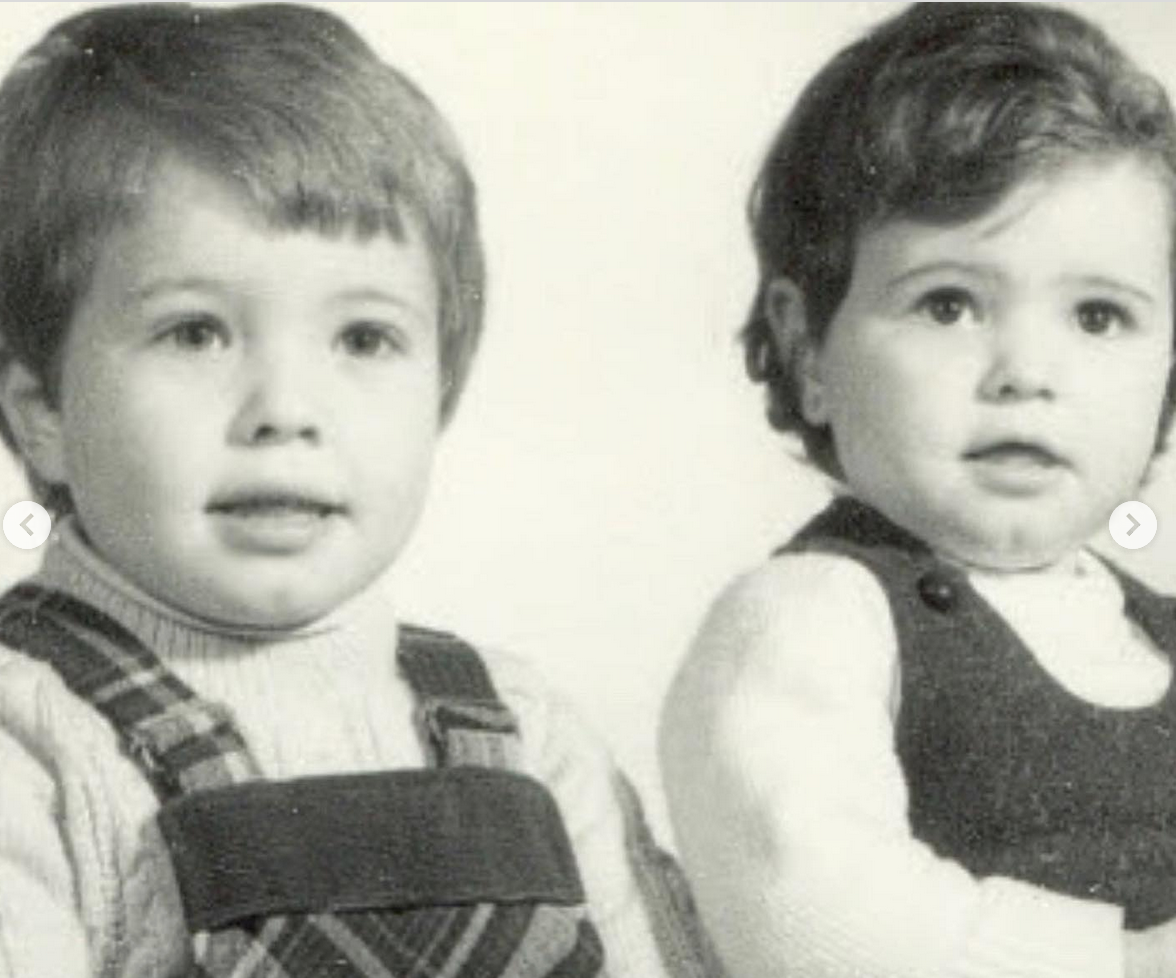 Los hermanos Jose y Paula Vázquez en su más tierna infancia