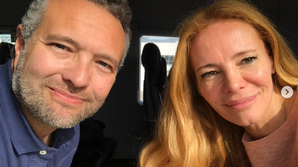 Paula Vázquez junto a su hermano Jose