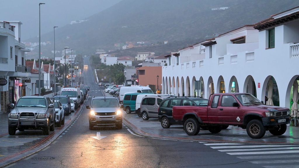 La Aemet ha establecido el aviso naranja en Canarias debido a las fuertes lluvias por el paso de la borrasca Claudia