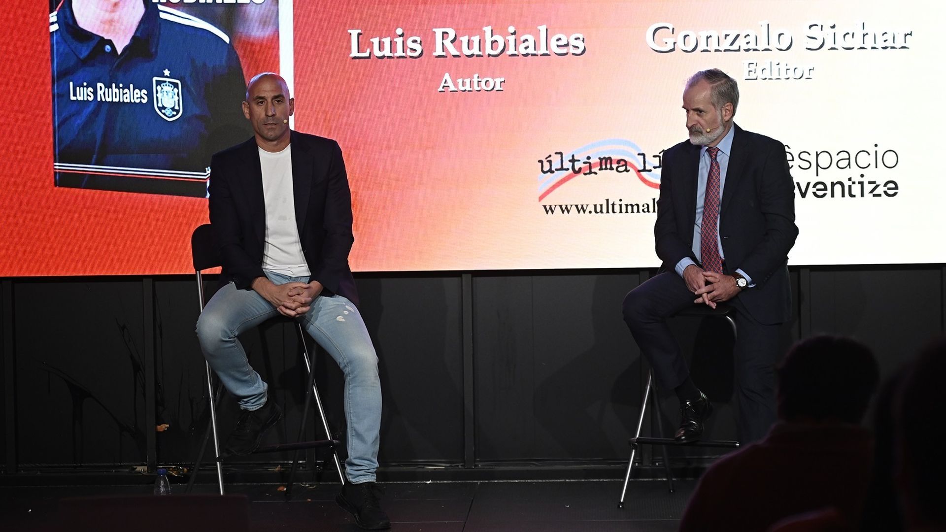 EuropaPress_7100116_luis_rubiales_acompanado_gonzalo_sichar_editor_presentacion_libro_matar