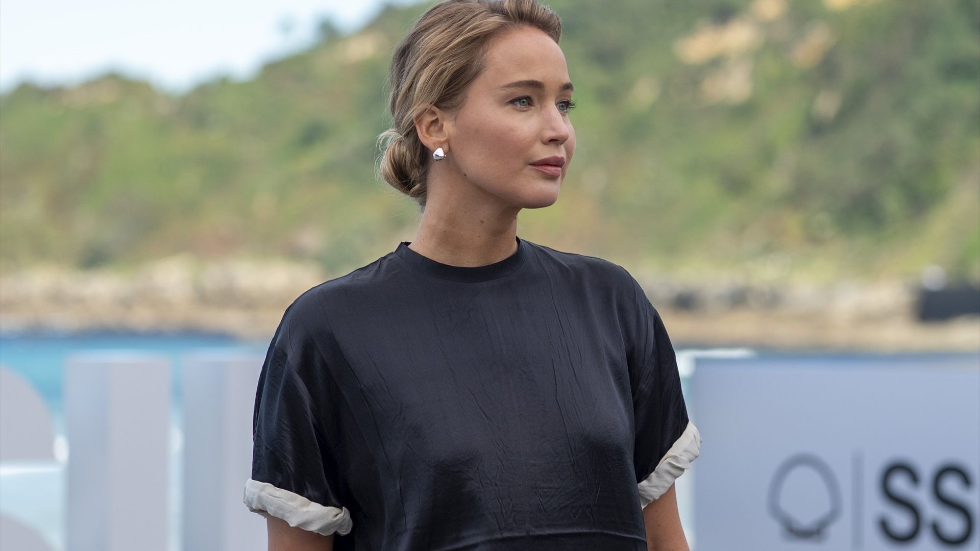 Jennifer Lawrence habla sobre cómo la maternidad cambió su forma de ser: "Me hizo sentir como un ser de otro planeta"