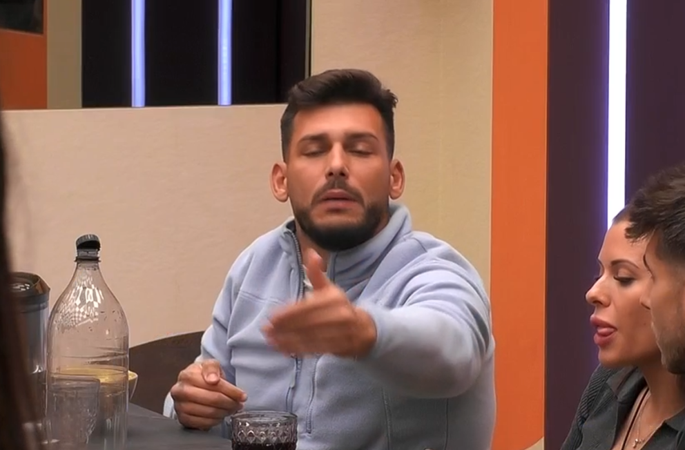 Jonay, a la gresca con Aroa