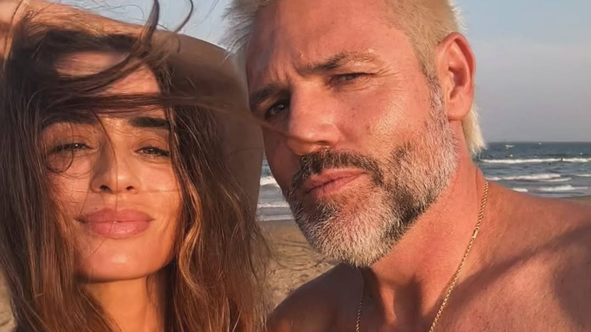 Santiago Cañizares y su prometida, Noemí