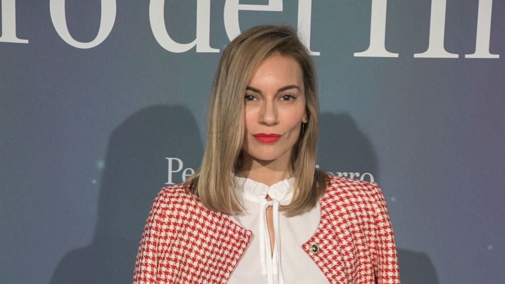 EuropaPress 5760797 norma ruiz posando photocall firma pedro hierro mercedes benz fashion week