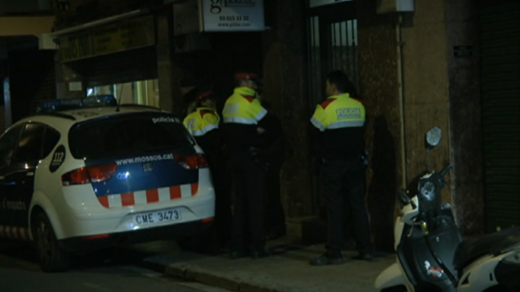 Muere la mujer que estaba en estado crítico tras ser agredida por su pareja en Barcelona: la víctima no denunció