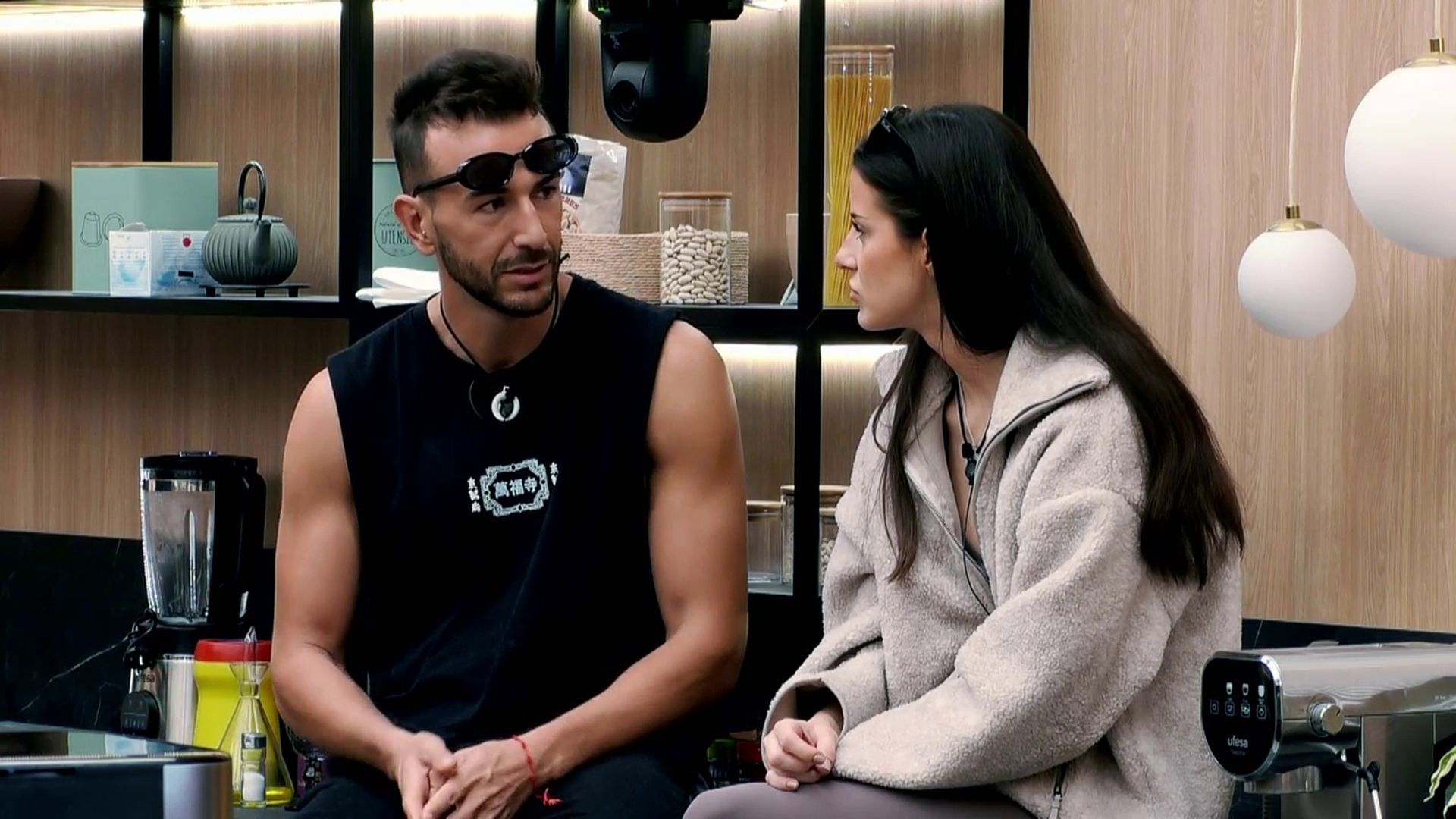 vlcsnap-2025-11-14-02h02m52s517