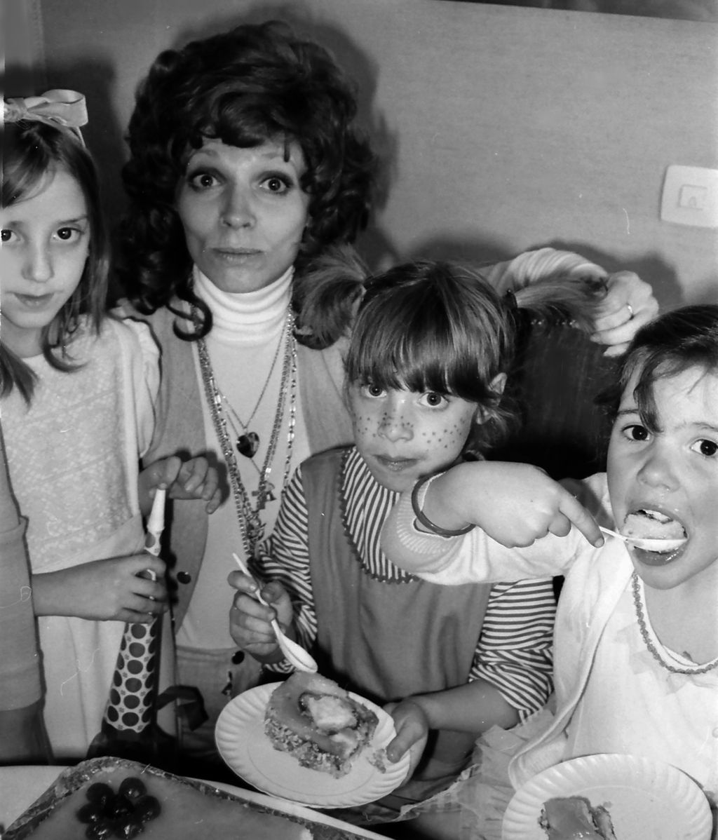 Encarnita Polo en el cumpleaños de su hija Raquel