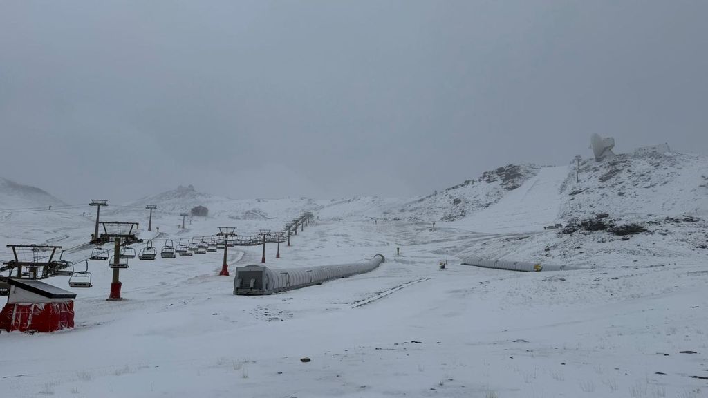 Llegan las primeras nieves a Sierra Nevada, Granada: fecha de apertura, los descuentos en forfait y las actividades que se celebrarán