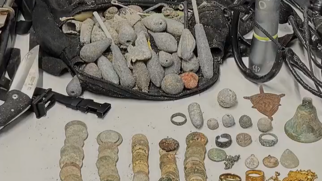 Piezas expoliadas de un yacimiento subacuático en Tarragona