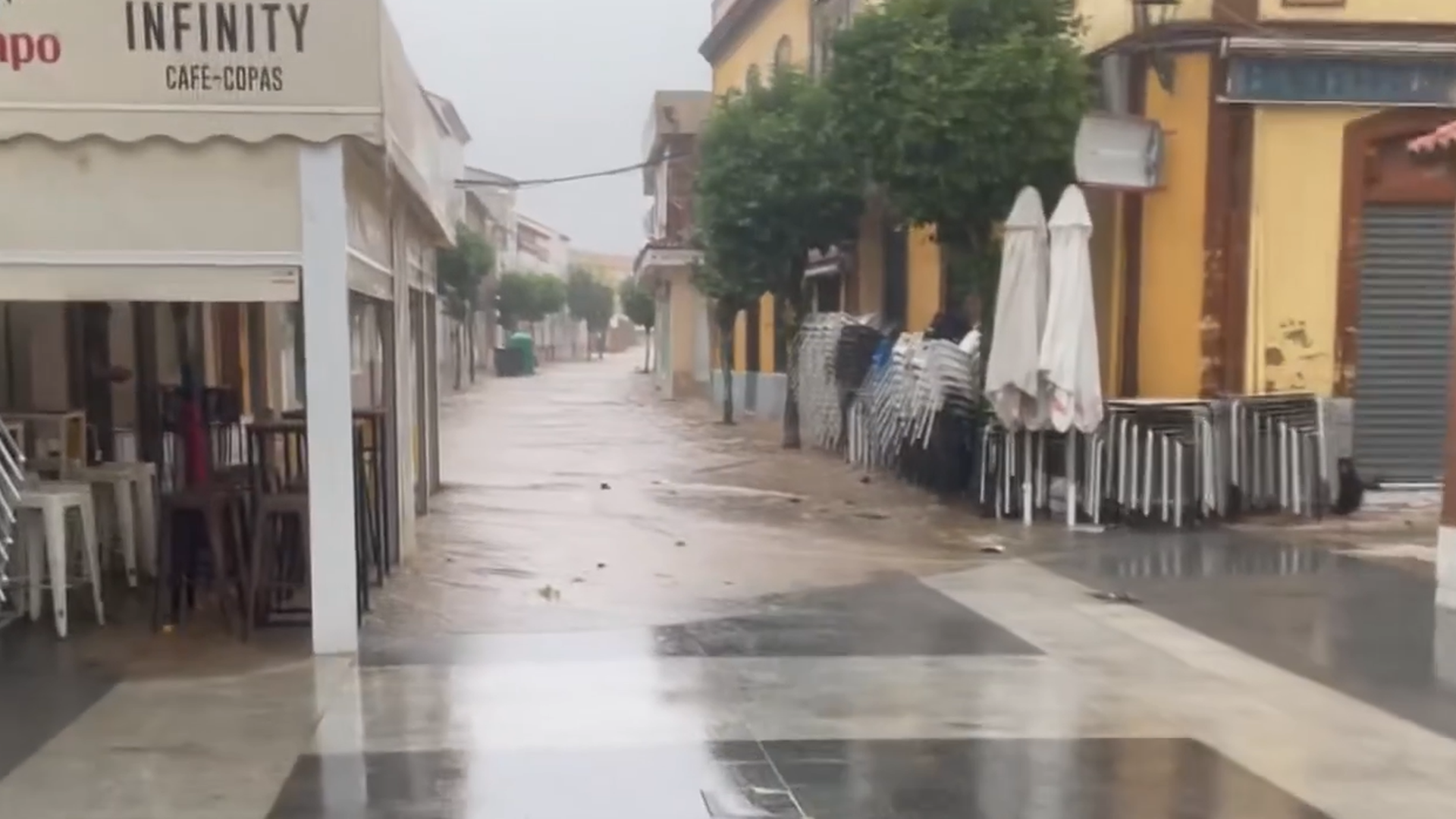 Anegaciones en calles de Nerva tras el paso de la borrasca Claudia