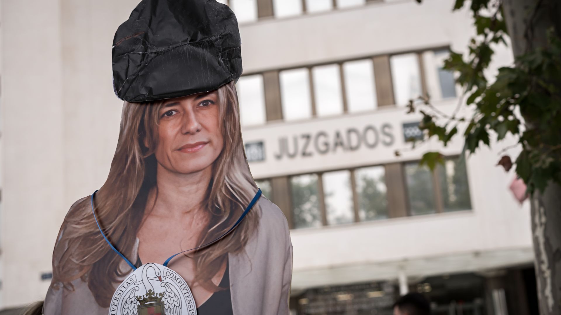 El juez Peinado archiva la causa para Judit González, la alto cargo de Moncloa recién imputada en el 'caso Begoña Gómez' El juez Peinado archiva la causa para Judit González, la alto cargo de Moncloa recién imputada en el 'caso Begoña Gómez'