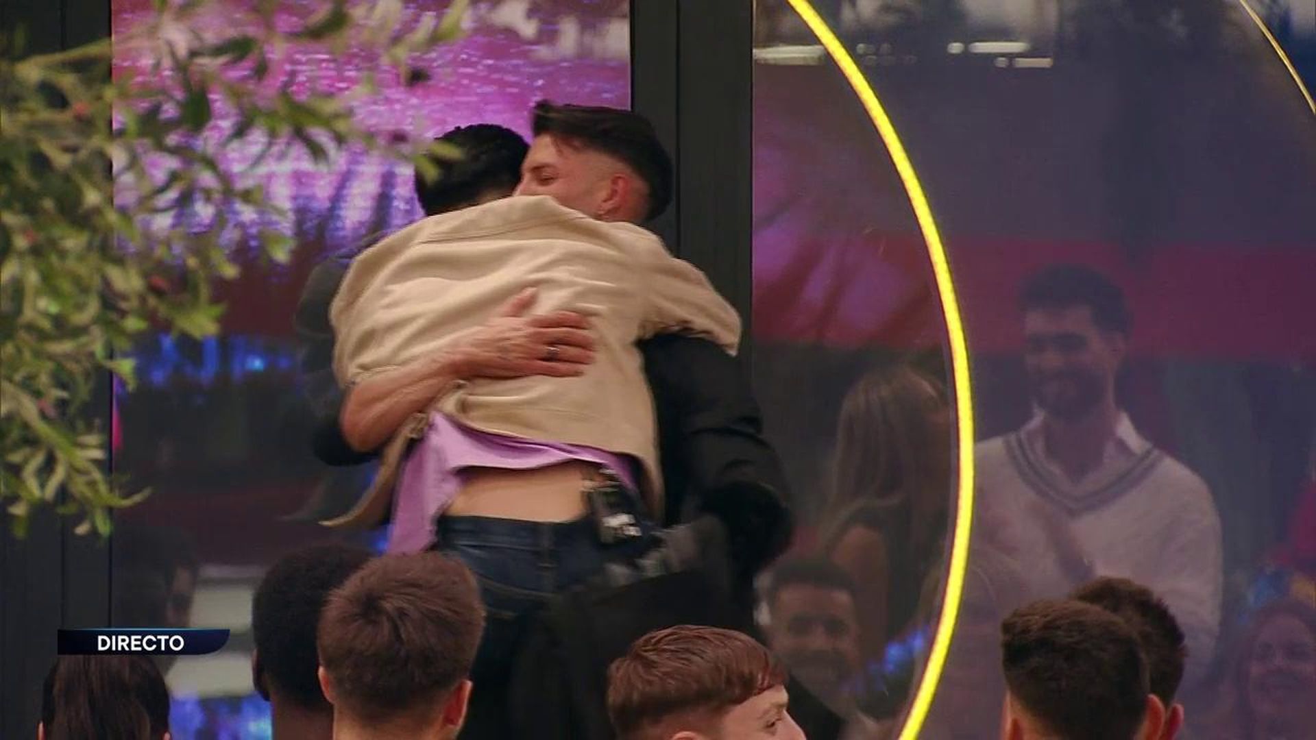 2025_11_16-2334-REC_Telecinco_REC.ts.0x0.158700245692500