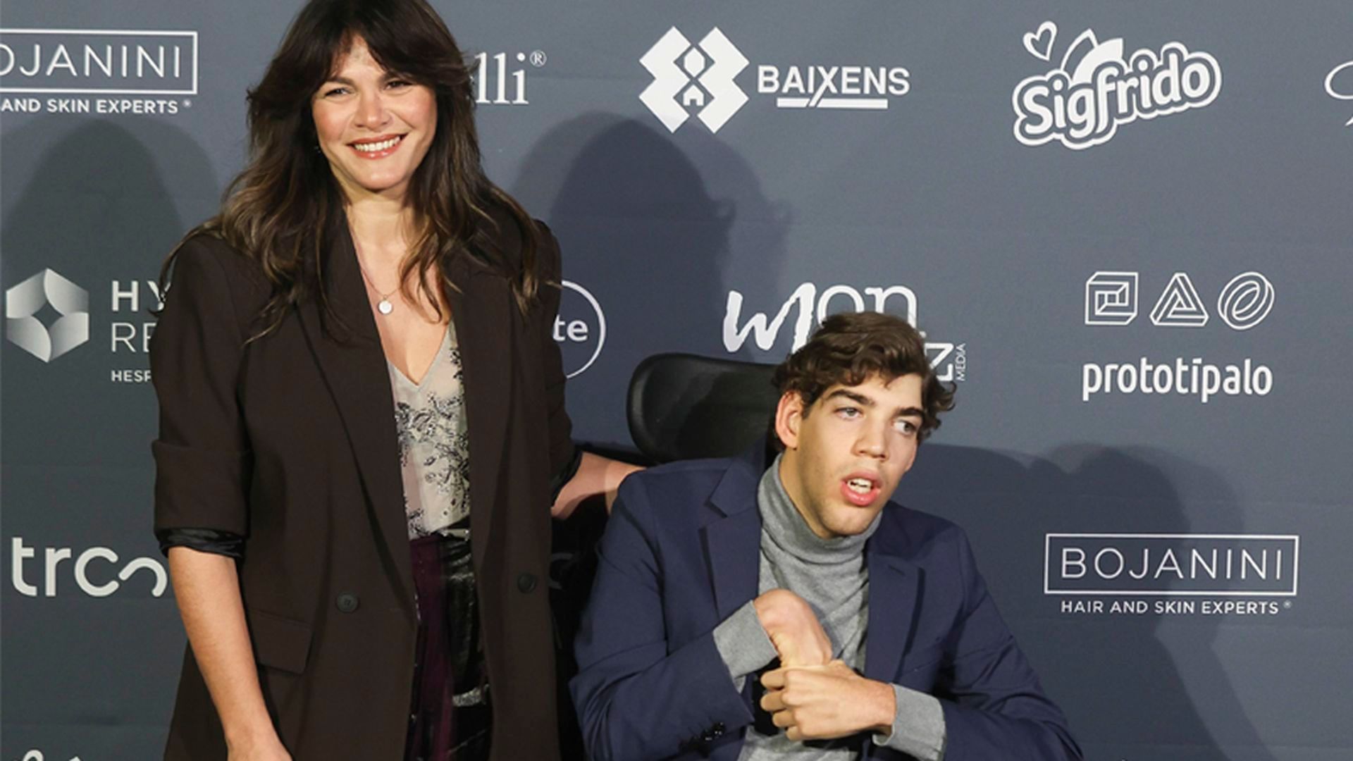 Fabiola Martínez y su hijo Kike Fabiola Martínez y su hijo Kike