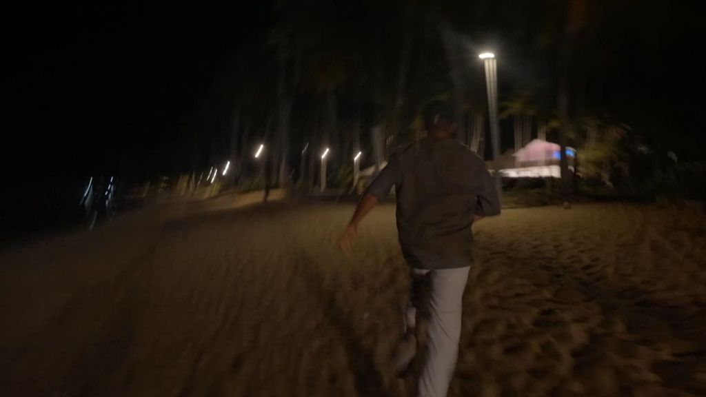 Gilbert descubre la infidelidad de Claudia y huye de la hoguera directo a 'Villa Playa' ¡tirando la tablet por los aires!