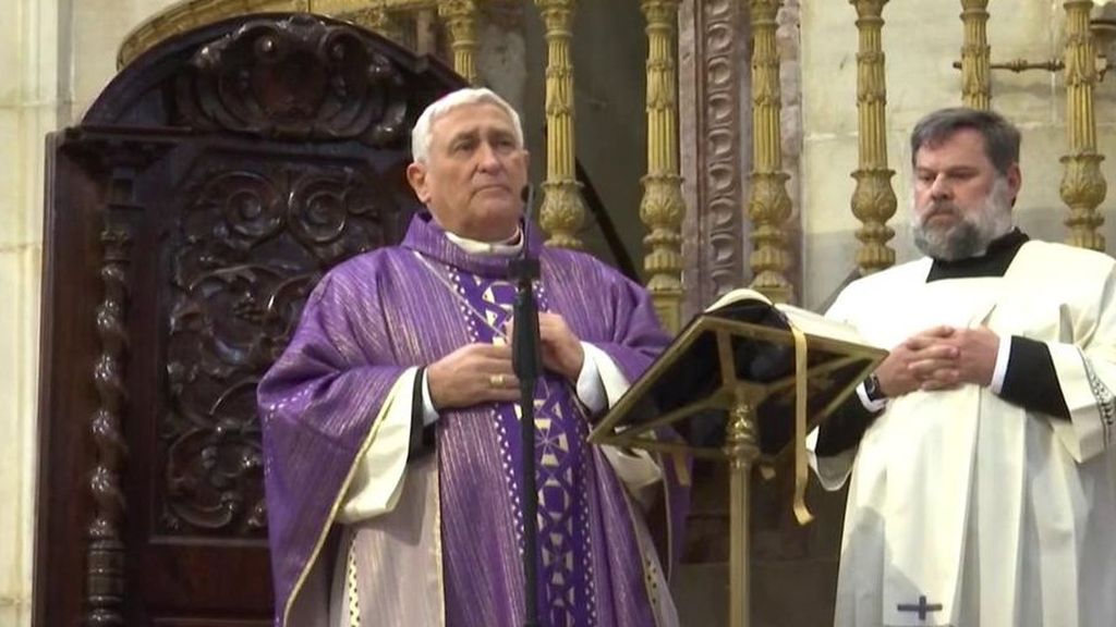 León XIV podría aceptar "próximamente" la renuncia del obispo de Cádiz