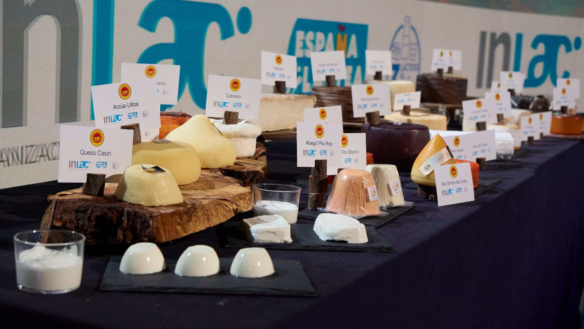 Teniendo en casa una gran variedad de lácteos se pueden tomar los 3 recomendados al día