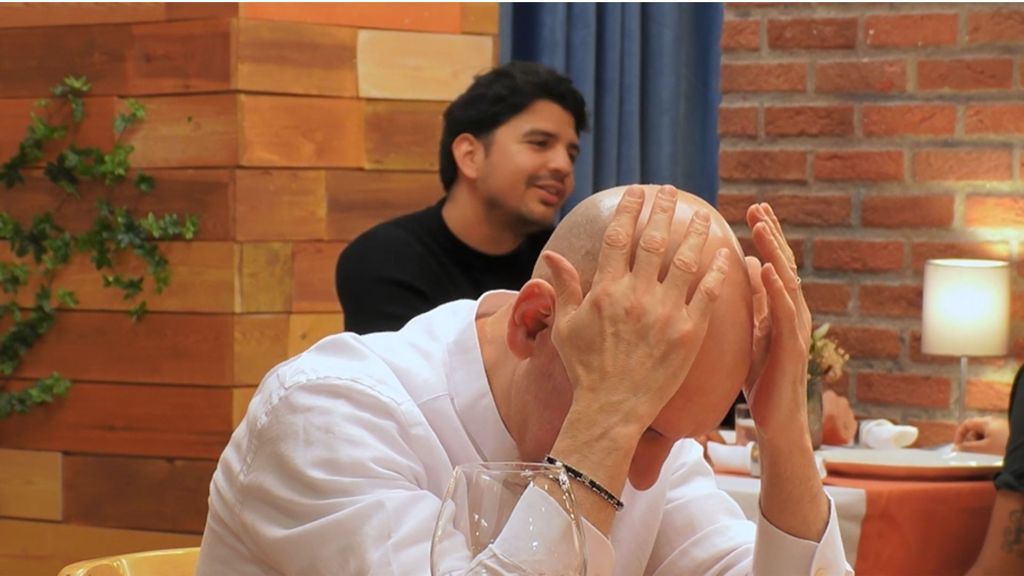 Un soltero queda prendido de su cita al escuchar sus zonas erógenas de ‘First Dates’: “¡Madre mía! Me encanta”