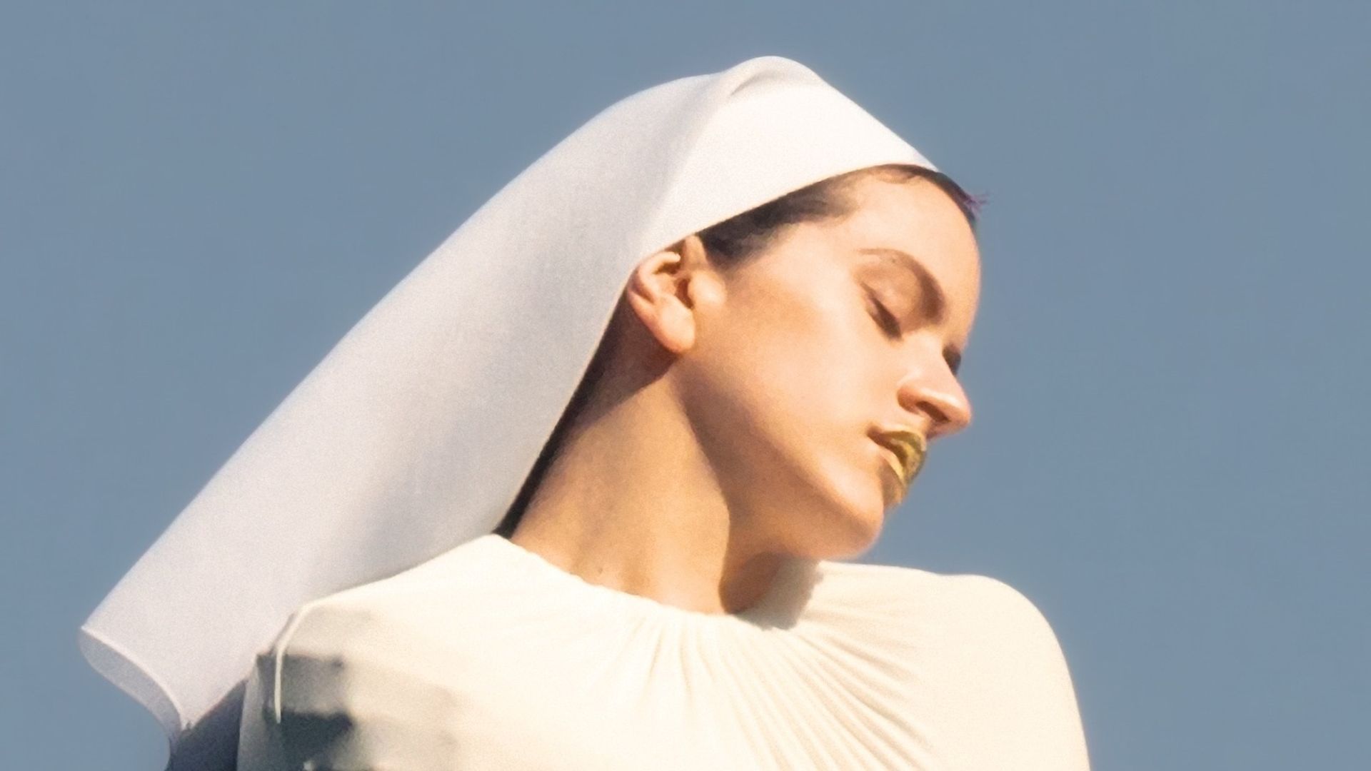 El disco 'Lux' de Rosalía incluye canciones en 13 idiomas y ha sido aclamado por la crítica