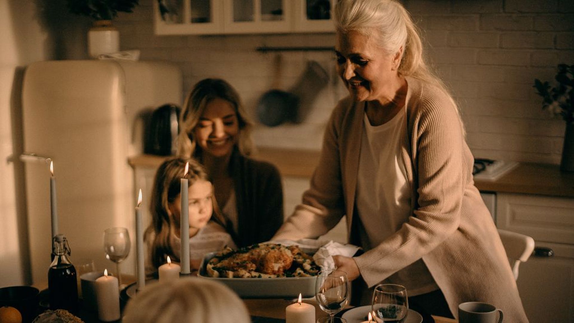 El placer de cocinar con los nietos: recetas que pasan de generación en generación