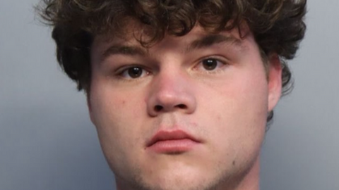 Detienen al 'youtuber' Jack Doherty por posesión de drogas en Miami