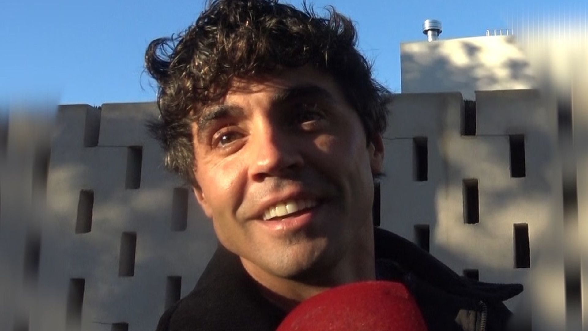 Javier Ambrossi rompe su silencio tras su ruptura con Javier Calvo: "La vida es así, no hay que tenerle miedo a los cambios"