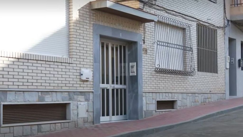 La llamada al 112 del presunto asesino de Milagros en Murcia: vivían juntos y dijo que se había encontrado el cadáver al llegar a casa