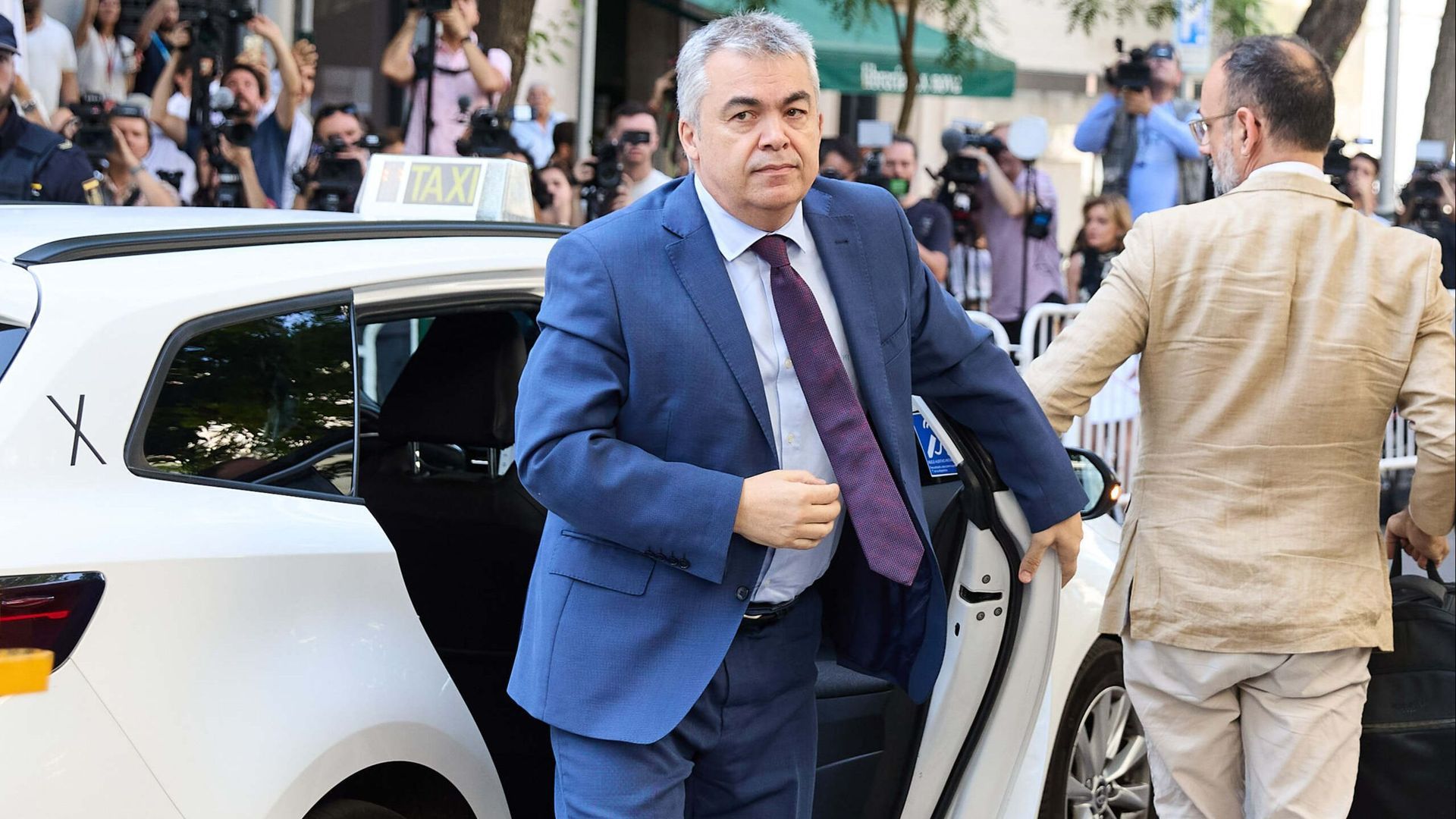 Las claves del informe de la UCO sobre Santos Cerdán: del beneficio de sus familiares por los presuntos amaños a su nexo con Transportes