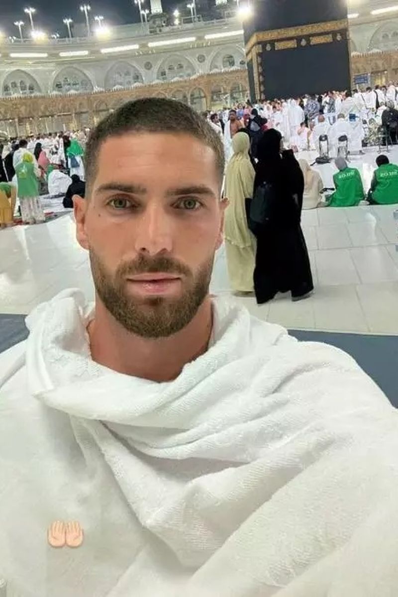 Luca Zidane posa desde el interior de La Meca