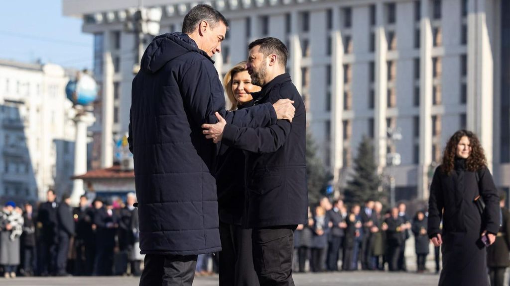 Pedro Sánchez anuncia desde Kiev una nueva ayuda militar a Ucrania valorada en mil millones de euros