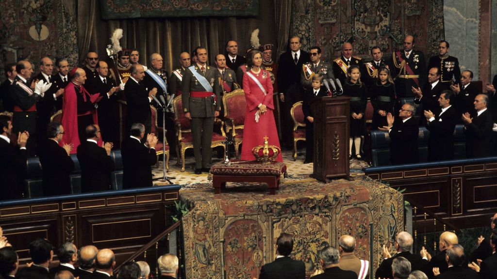 Proclamación de Juan Carlos I en 1975