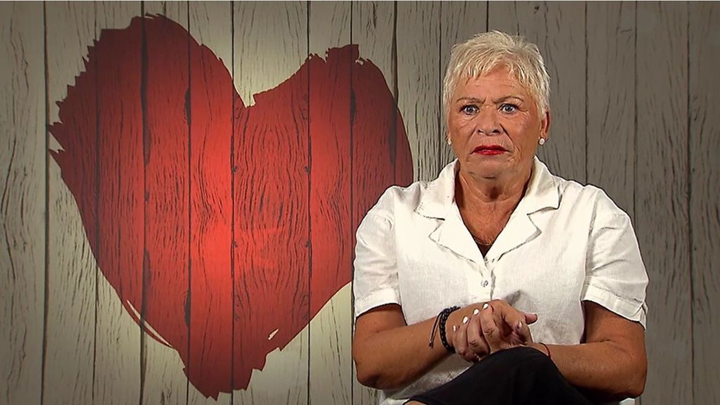 Una soltera de Sevilla desvela su técnica infalible contra “mentirosos” en 'First Dates': "Eso no es legal”