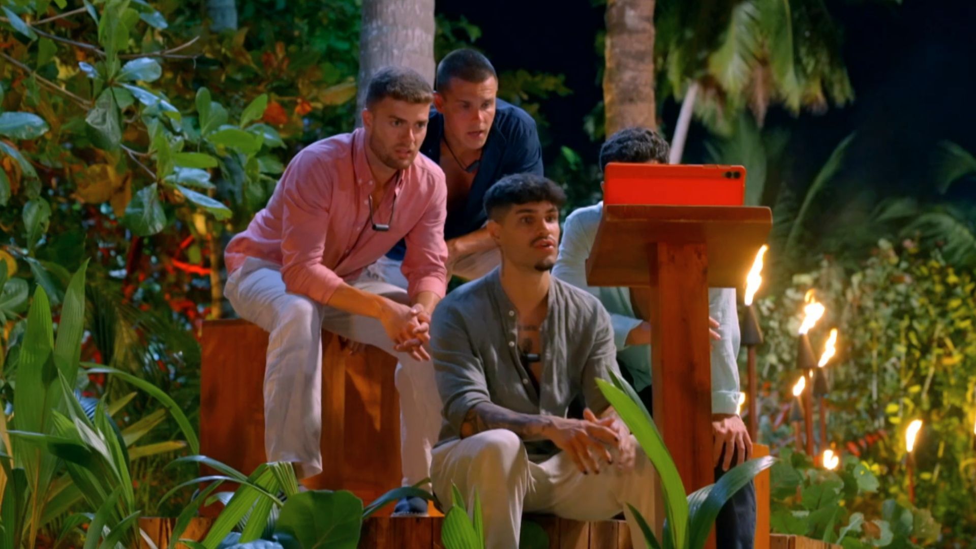 Los chicos ven las imágenes de Claudia sin Gilbert y no dan crédito: "Qué asco"