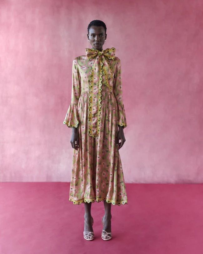 Vestido de invitada de invierno