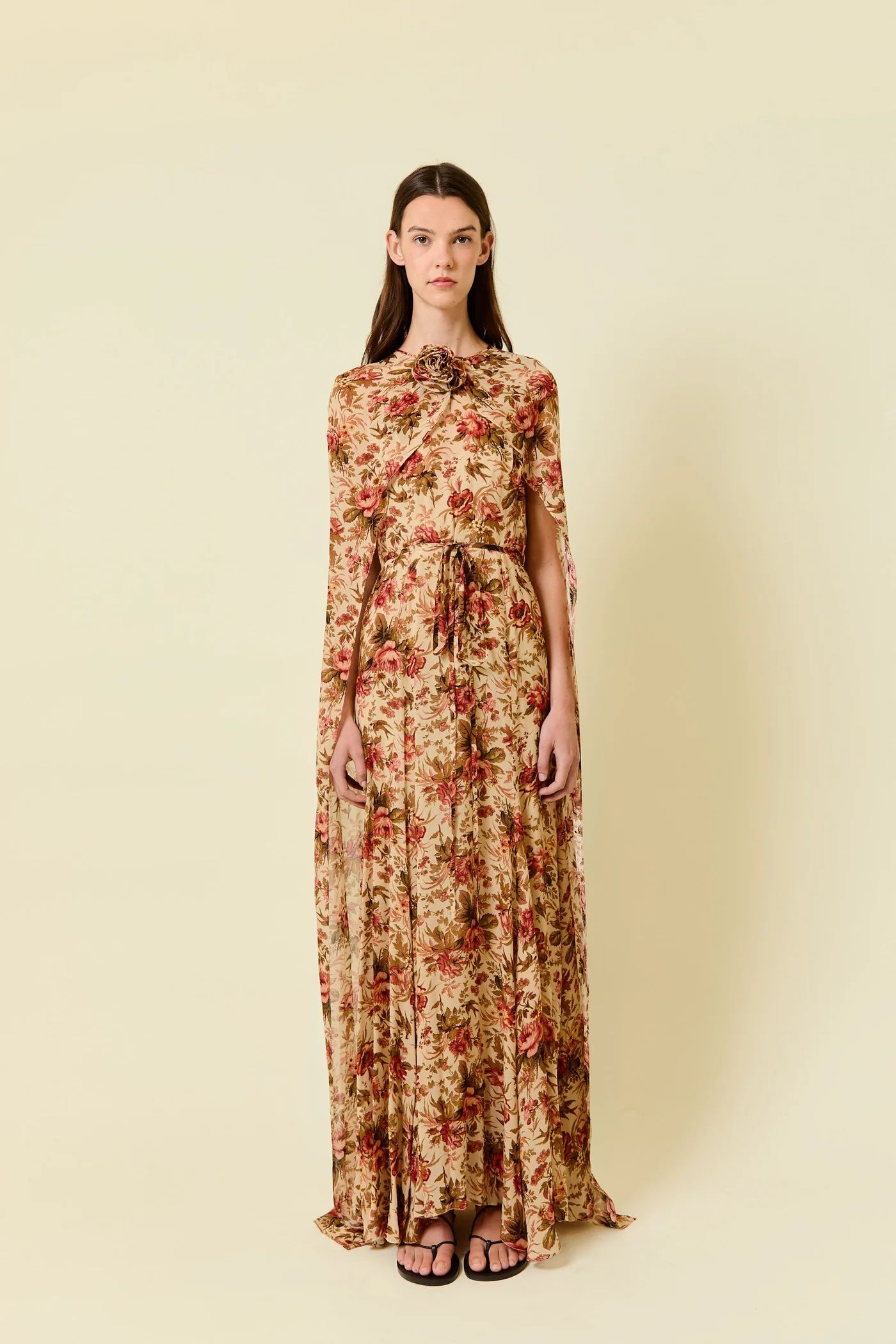 Vestido de invitada de invierno