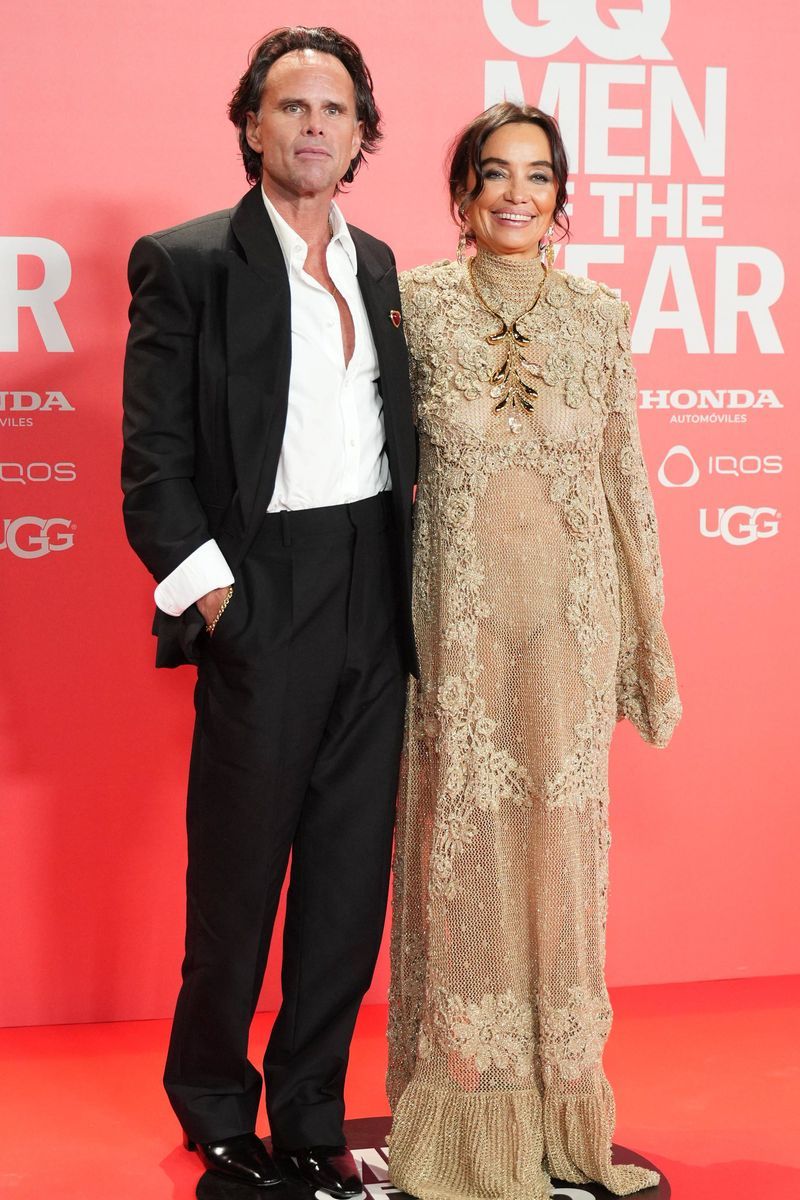 Walton Goggins y Nadia Conners