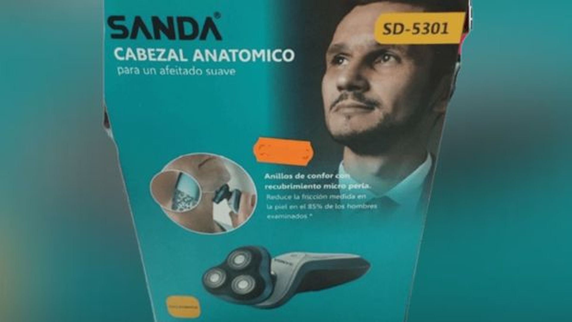 Afeitadora con cabezal anatómico de la marca SANDA, modelo SD-5300, retirada del mercado por Consumo
