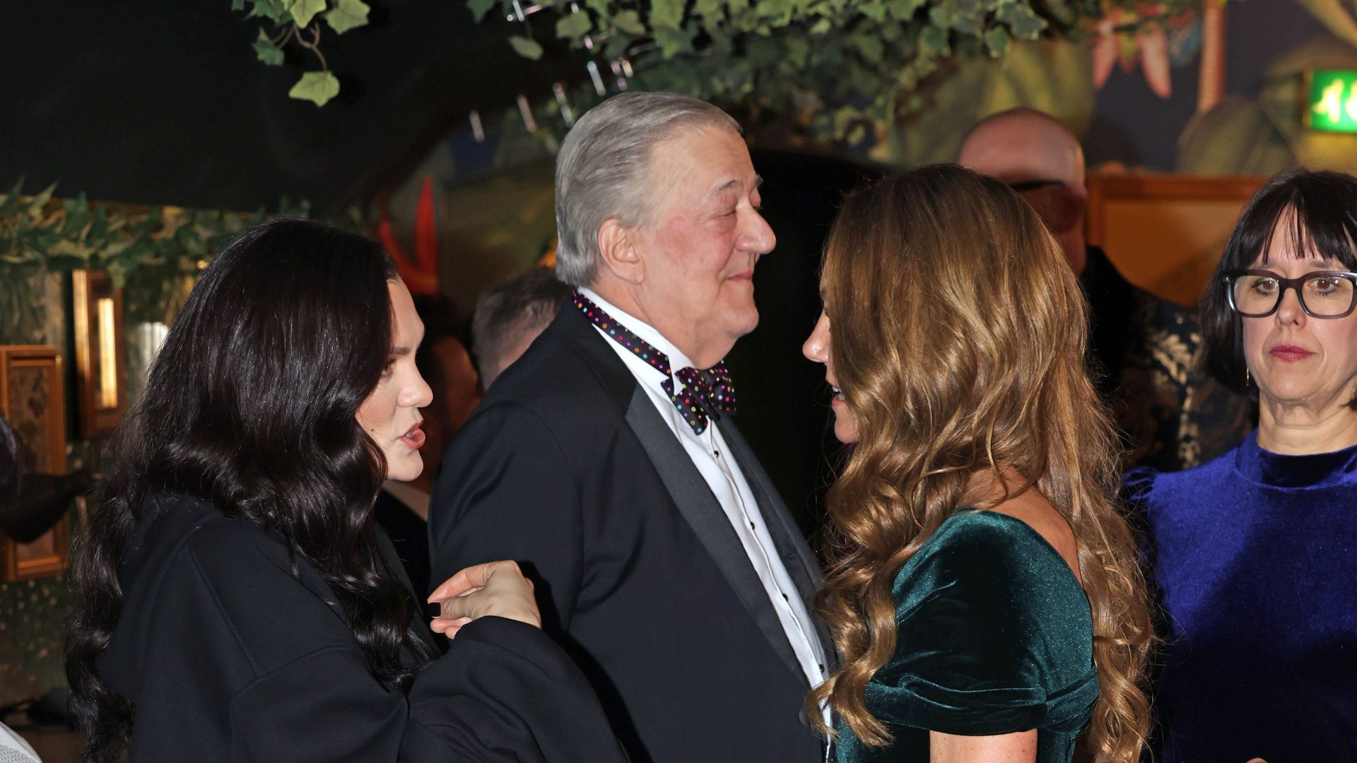 Kate Middleton y Jessie J comparten un momento especial durante la Royal Variety Performance