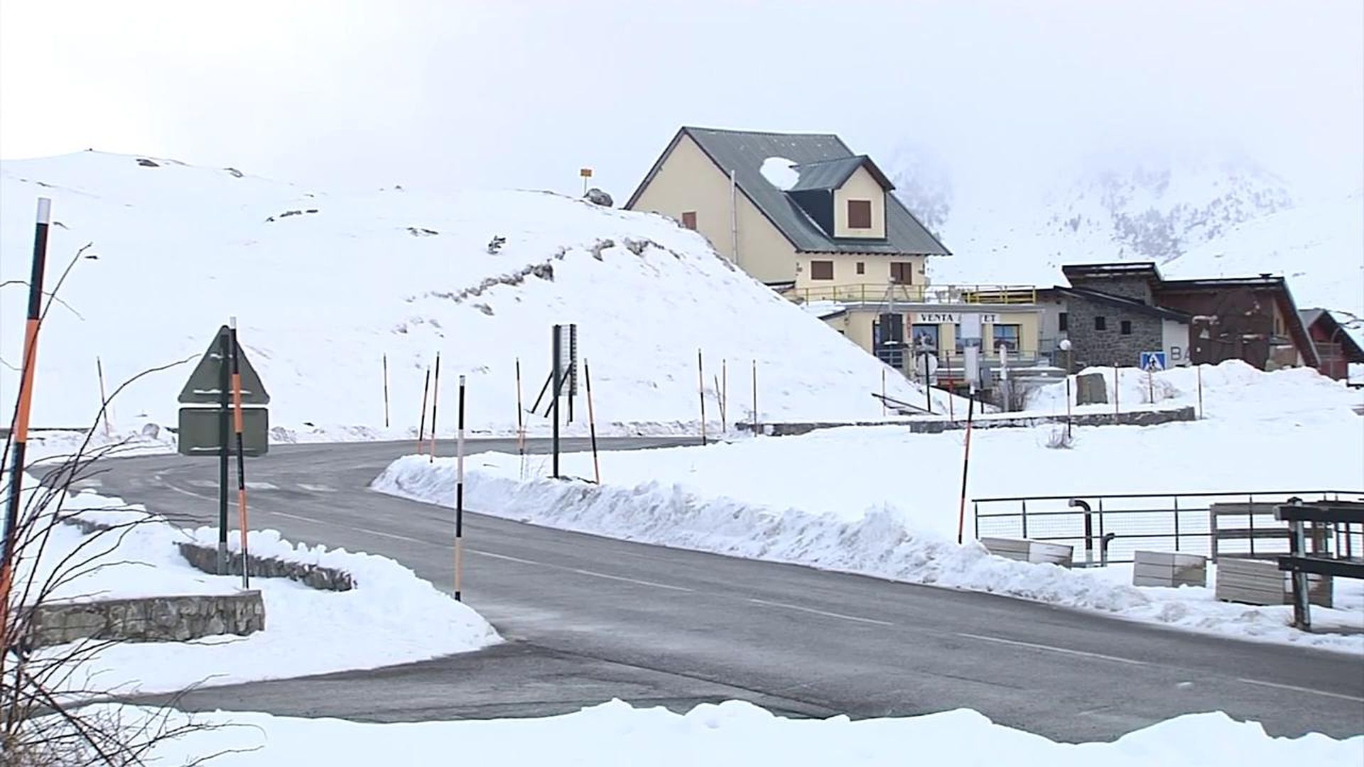 La Aemet alerta de fuertes nevadas en la Cordillera Cantábrica: hasta 25 cm de nieve y cotas de 300 metros