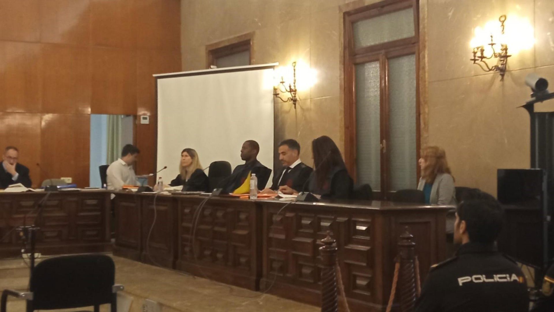 La hija de la víctima mortal del incendio de Ibiza revela amenazas de la acusada: "No sabéis con quién estáis jugando"