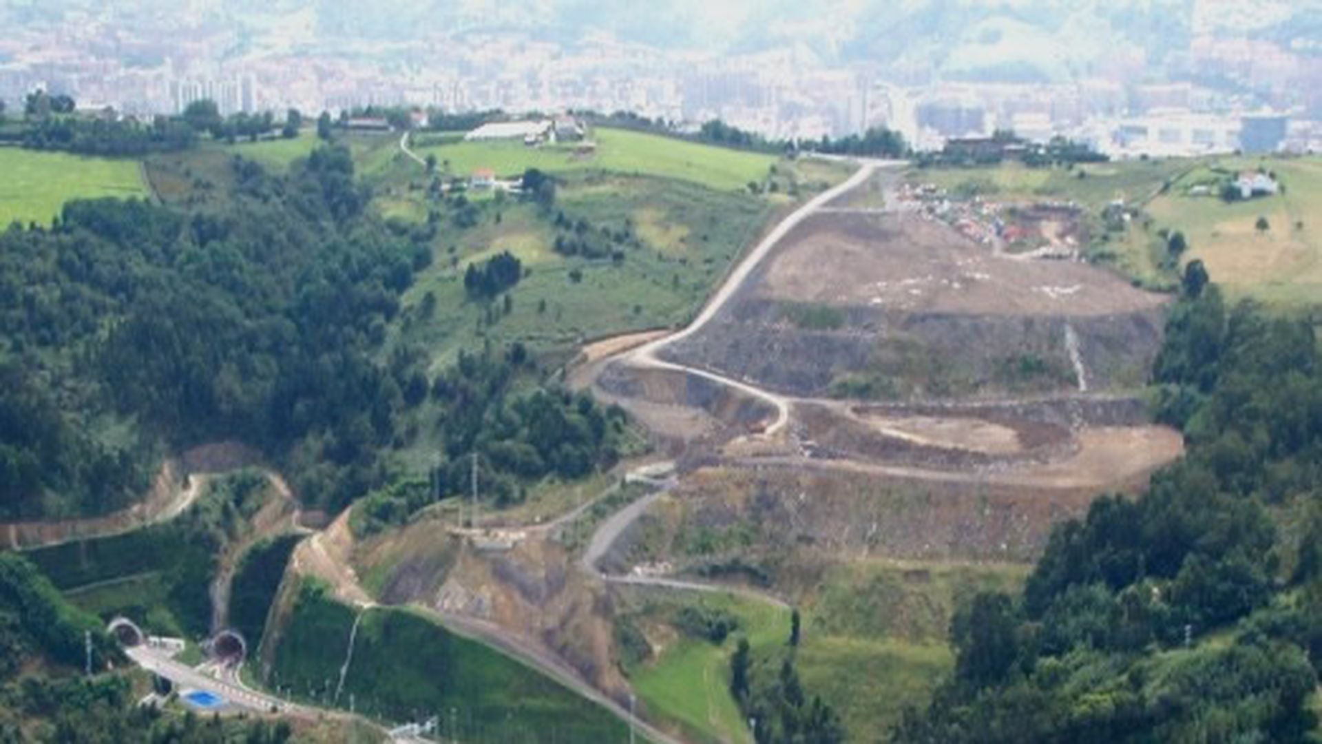 Los Túneles de Artxanda son de titularidad foral y los gestiona Interbiak.